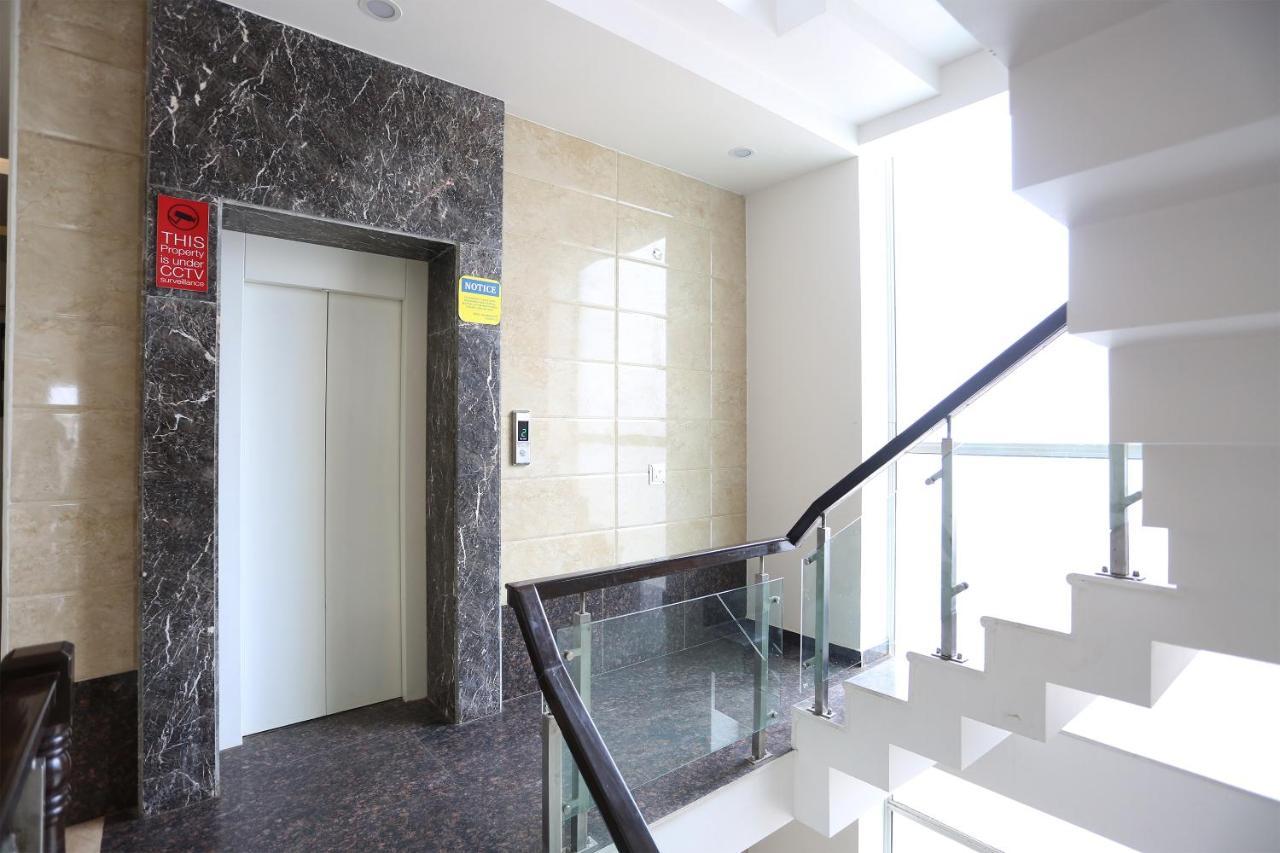 Capital O 1391 Hotel Pushpa Vilas Ghaziabad Luaran gambar
